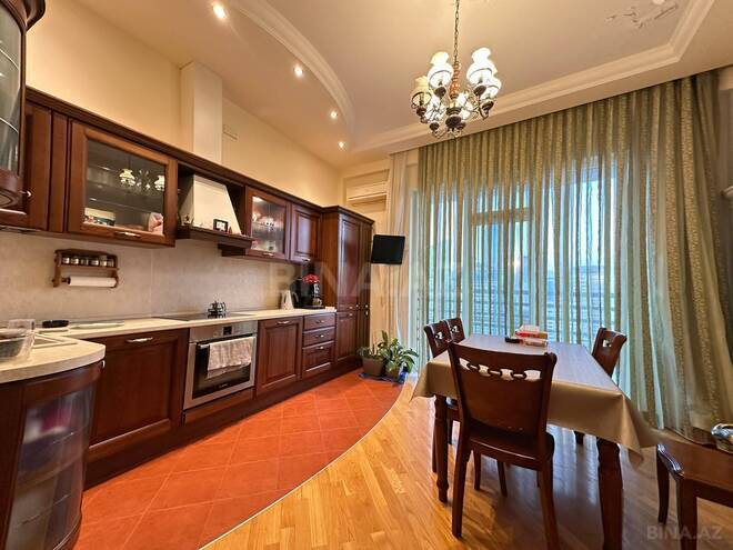 Satılır 4 otaqlı yeni tikili 194 m², 28 May m., photo 15 from 22