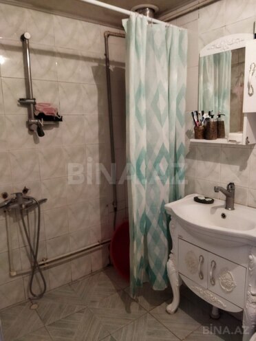 Продаётся 3-комн. вторичка 80 м², м. Кара Караев, photo 16 from 17
