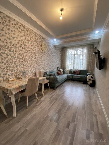 Продаётся 2-комн. новостройка 55 м², Абшеронcкий  р., photo 1 from 17