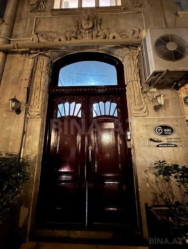 İcarəyə verilir 2 otaqlı köhnə tikili 70 m², Sahil m., photo 6 from 10