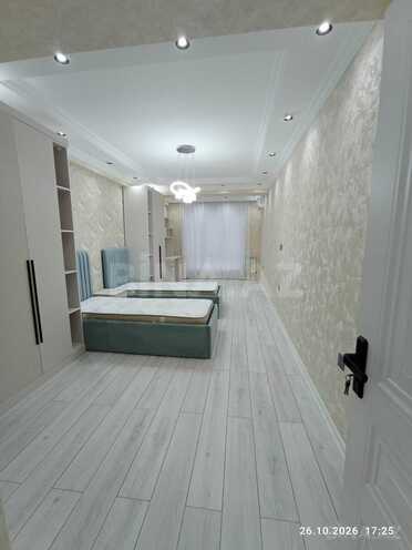 Сдаётся 3-комн. новостройка 130 м², м. Нефтчиляр, photo 9 from 20
