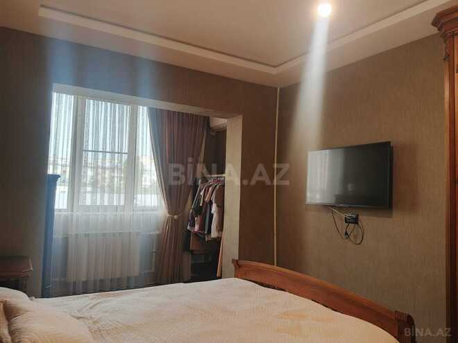 Satılır 3 otaqlı köhnə tikili 92 m², İnşaatçılar m., photo 9 from 31