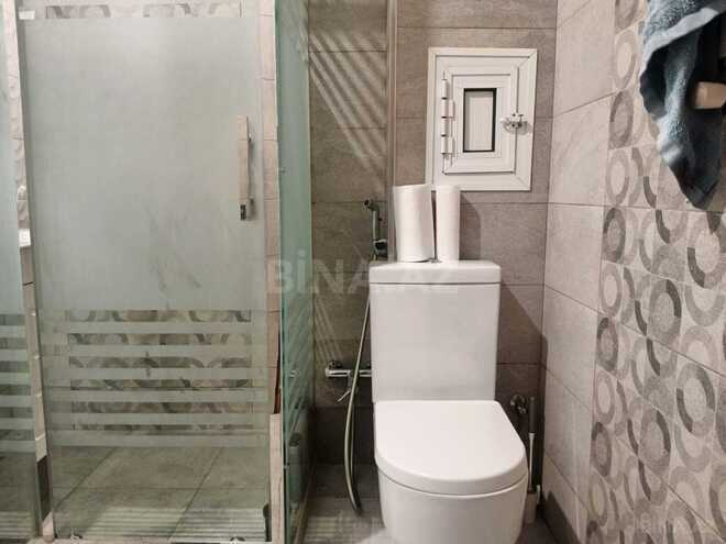 Satılır 3 otaqlı köhnə tikili 92 m², İnşaatçılar m., photo 19 from 31