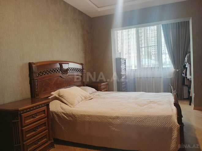 Satılır 3 otaqlı köhnə tikili 92 m², İnşaatçılar m., photo 5 from 31