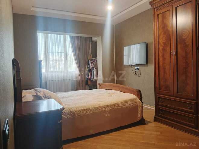 Satılır 3 otaqlı köhnə tikili 92 m², İnşaatçılar m., photo 6 from 31
