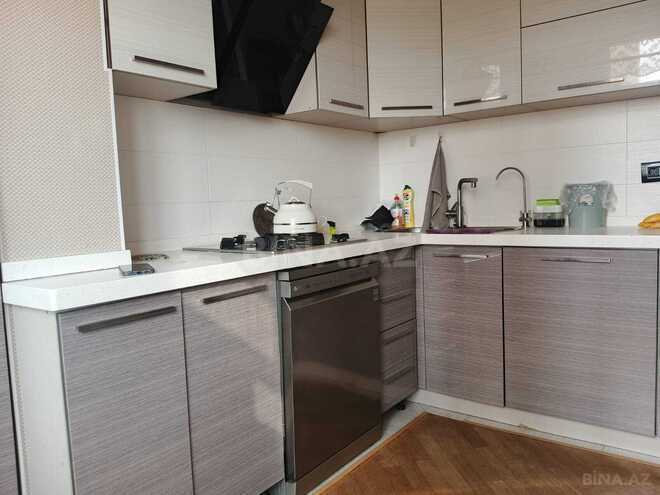 Satılır 3 otaqlı köhnə tikili 92 m², İnşaatçılar m., photo 12 from 31