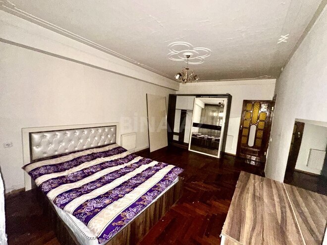 Продается 3-комн. вторичка 100 м², м. Нариман Нариманов, photo 9 from 11