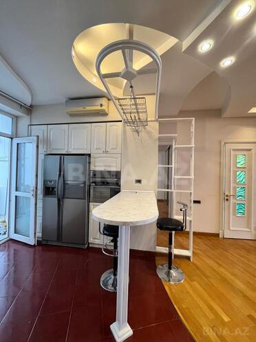 Сдаётся 3-комн. новостройка 150 м², м. Ичеришехер, photo 17 from 30