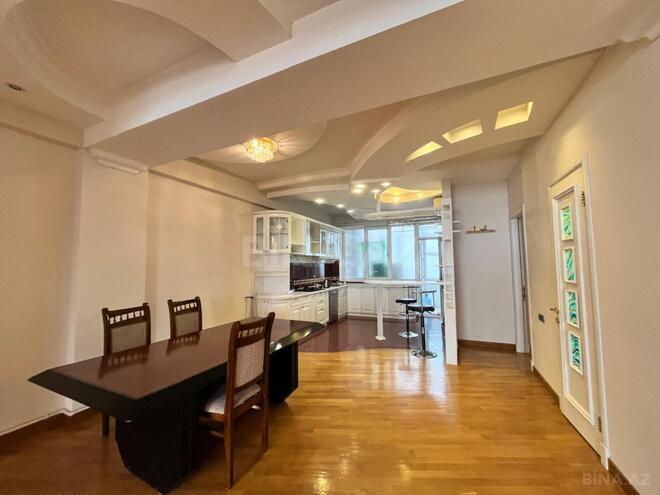 Сдаётся 3-комн. новостройка 150 м², м. Ичеришехер, photo 12 from 30