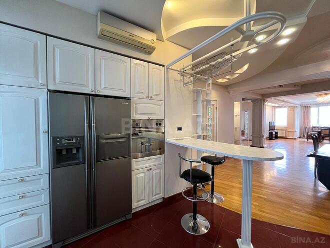 Сдаётся 3-комн. новостройка 150 м², м. Ичеришехер, photo 16 from 30