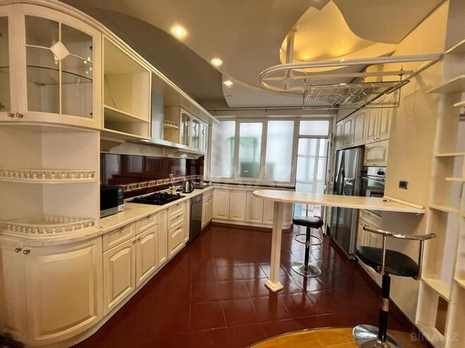 Сдаётся 3-комн. новостройка 150 м², м. Ичеришехер, photo 13 from 30
