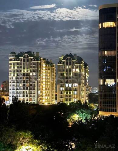 Продаётся 4-комн. новостройка 215 м², Насиминский  р., photo 1 from 28
