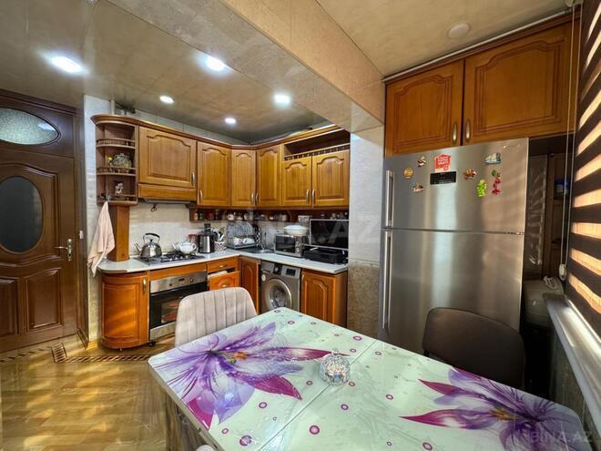 Продаётся 4-комн. вторичка 110 м², м. Мемар Аджеми, photo 16 from 24