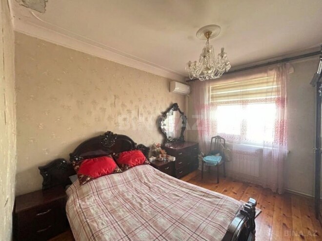 Продаётся 3-комн. вторичка 60 м², м. Кара Караев, photo 3 from 12