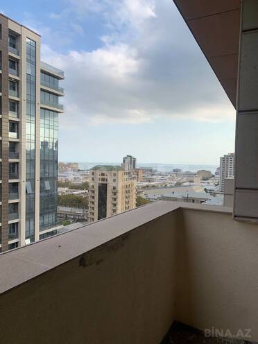 Продаётся 3-комн. новостройка 132 м², м. Низами, photo 3 from 11