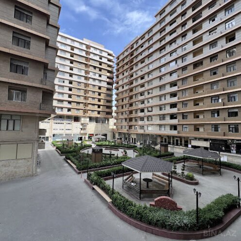 Продаётся 3-комн. новостройка 132 м², м. Низами, photo 1 from 11