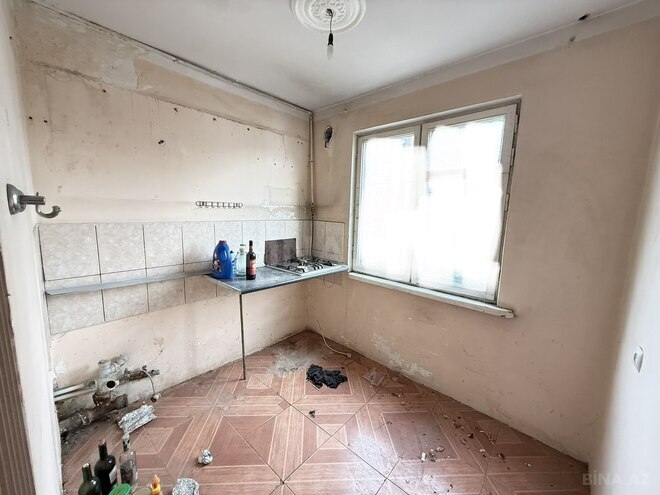 Продается 3-комн. вторичка 75 м², м. Нефтчиляр, photo 8 from 11