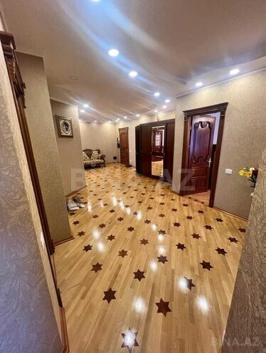 Сдается 3-комн. новостройка 165 м², м. Низами, photo 3 from 11
