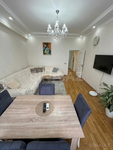 Продаётся 3-комн. новостройка 85 м², м. Кара Караев, photo 3 from 10