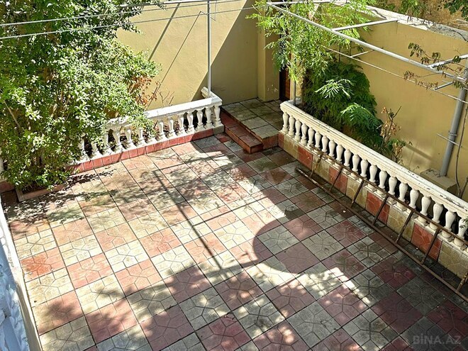 İcarəyə verilir 5 otaqlı köhnə tikili 150 m², Qara Qarayev m., photo 11 from 32