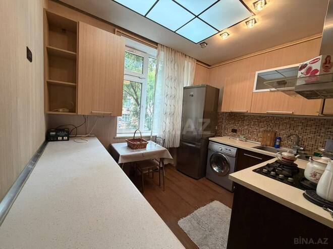 Сдаётся 2-комн. вторичка 80 м², Ясамальский р., photo 10 from 15