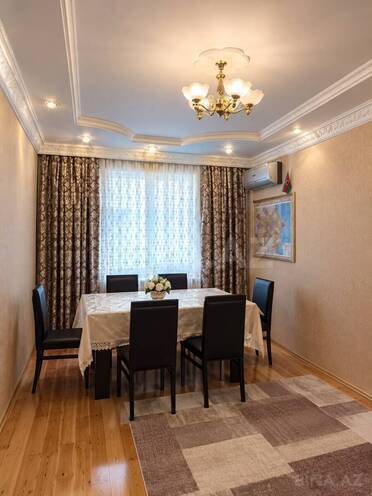 Satılır 3 otaqlı köhnə tikili 80 m², Həzi Aslanov m., photo 1 from 8