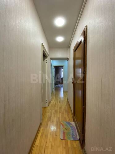 Продаётся 3-комн. вторичка 75 м², м. Низами, photo 20 from 24