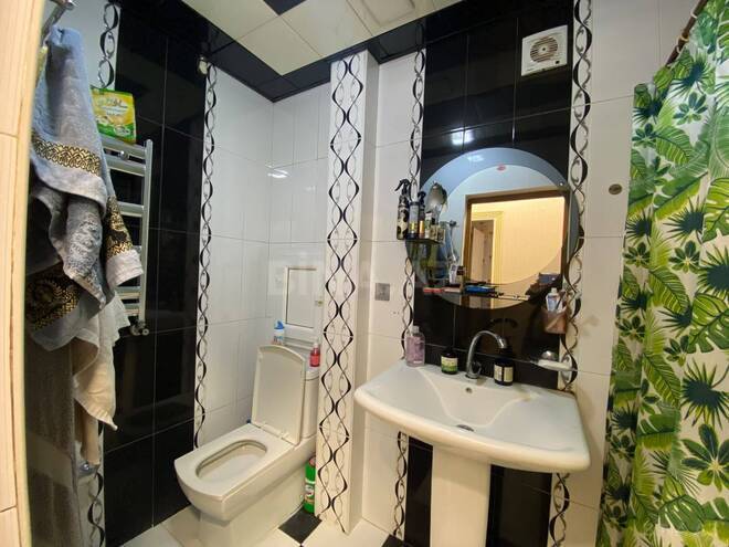 Продаётся 3-комн. вторичка 75 м², м. Низами, photo 21 from 24
