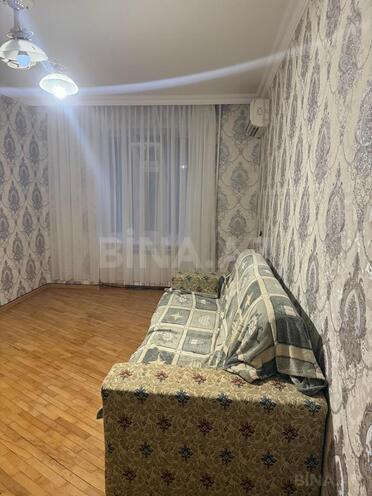 İcarəyə verilir 3 otaqlı köhnə tikili 70 m², 8 Noyabr m., photo 1 from 14