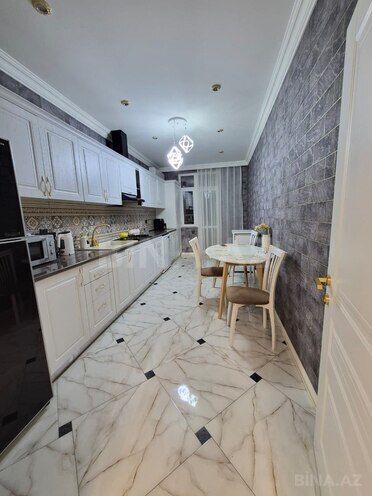 Продаётся 3-комн. новостройка 125 м², м. Иншаатчылар, photo 10 from 18