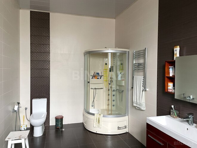 Satılır 5 otaqlı həyət evi/bağ evi 220 m², Novxanı q., photo 15 from 18