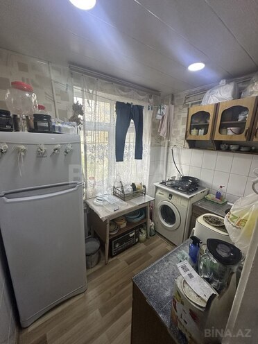 Satılır 2 otaqlı köhnə tikili 50 m², İnşaatçılar m., photo 9 from 11