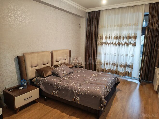 Сдаётся 3-комн. новостройка 110 м², Абшеронcкий  р., photo 6 from 16