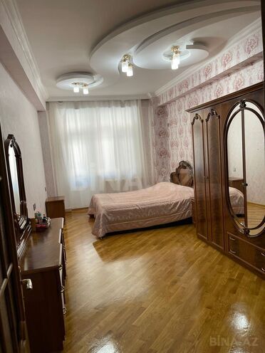 Satılır 3 otaqlı yeni tikili 163 m², 8-ci mikrorayon q., photo 15 from 16
