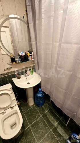 Satılır 2 otaqlı köhnə tikili 45 m², Elmlər Akademiyası m., photo 4 from 8