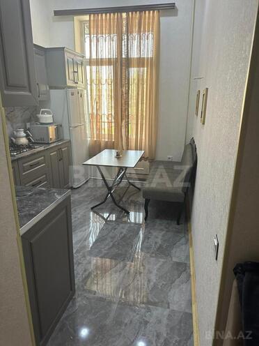 Сдаётся 2-комн. вторичка 60 м², м. Ичеришехер, photo 4 from 27