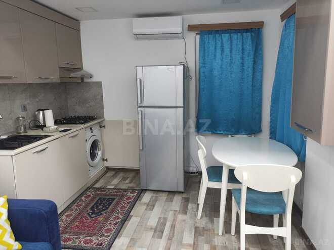 İcarəyə verilir 2 otaqlı köhnə tikili 50 m², Sahil m., photo 10 from 13
