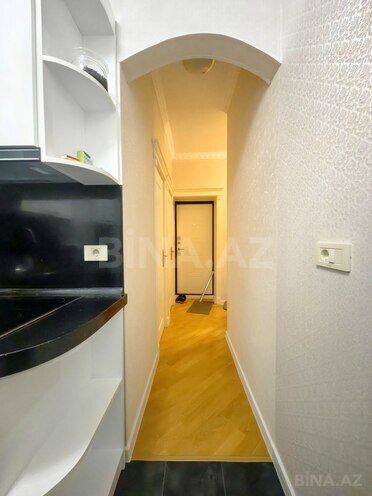 Satılır 2 otaqlı köhnə tikili 60 m², 28 May m., photo 21 from 27