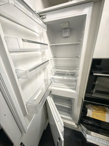 Satılır 2 otaqlı köhnə tikili 60 m², 28 May m., photo 24 from 27