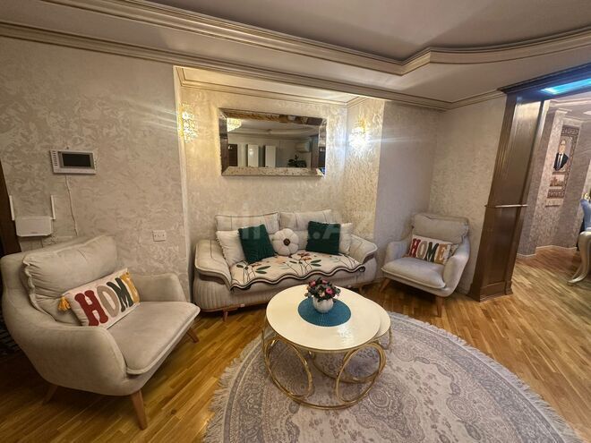 Продается 5-комн. вторичка 135 м², м. Иншаатчылар, photo 6 from 16