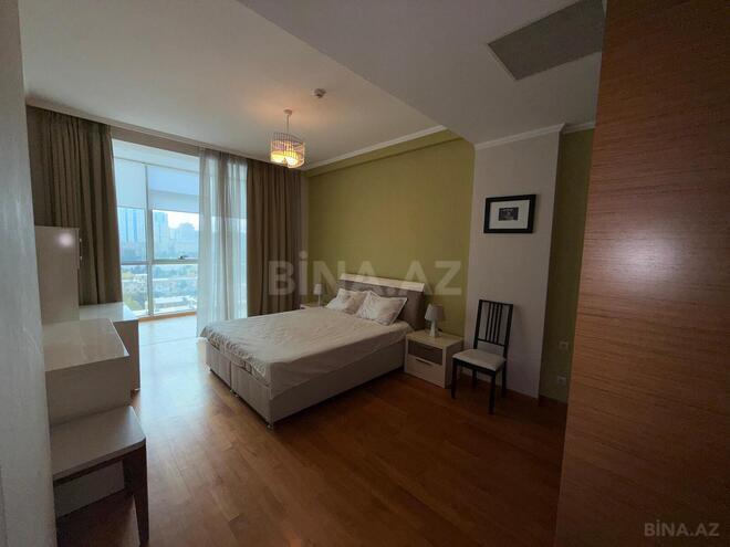 Сдается 3-комн. новостройка 170 м², м. Низами, photo 11 from 26