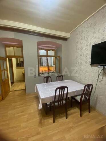 Satılır 3 otaqlı köhnə tikili 56 m², İçəri Şəhər m., photo 5 from 12