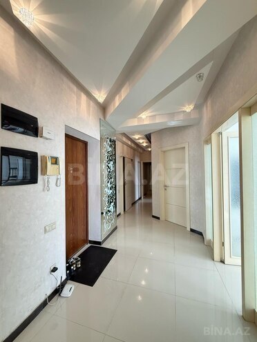 Продаётся 3-комн. новостройка 130 м², м. Элмляр Академиясы, photo 13 from 14