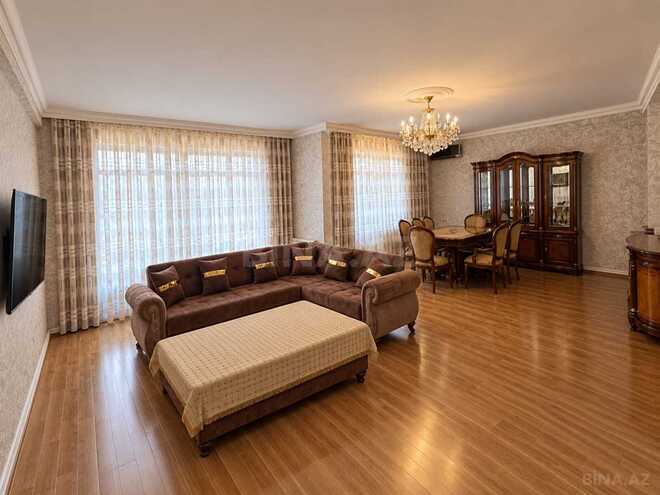 Сдается 3-комн. новостройка 145 м², м. 8 ноября, photo 1 from 20