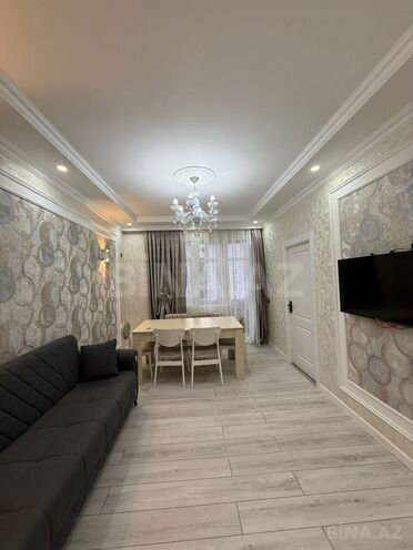 Satılır 2 otaqlı köhnə tikili 68 m², Memar Əcəmi m., photo 1 from 12