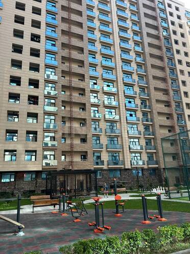 Продается 2-комн. новостройка 51 м², м. 28 мая, photo 1 from 9