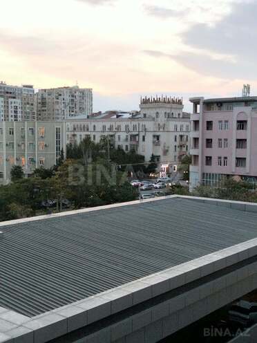 Продаётся 3-комн. вторичка 70 м², м. Нариман Нариманов, photo 13 from 15