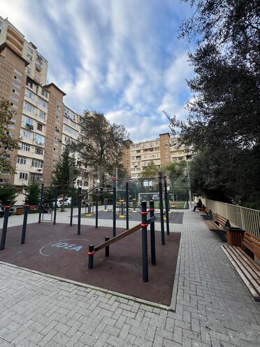 Продаётся 3-комн. вторичка 85 м², м. Иншаатчылар, photo 3 from 22