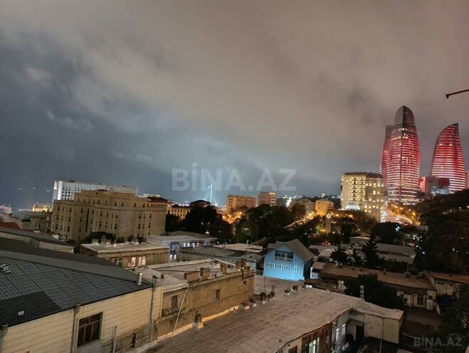 İcarəyə verilir 4 otaqlı köhnə tikili 175 m², İçəri Şəhər m., photo 12 from 14