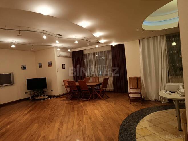 İcarəyə verilir 4 otaqlı köhnə tikili 175 m², İçəri Şəhər m., photo 1 from 14